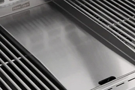 Суперпланча из 4-миллиметровой полированной нержавеющей стали в комплектации Delux