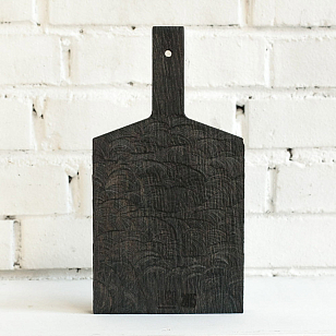 Доска сервировочная Fuga "Снег" прямая с плечами и углублением малая Цвет: тёмный, товары для загородного дома