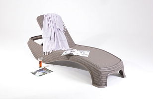 Шезлонг садовый Keter Atlantic капучино для дачи Шезлонг садовый Keter Atlantic капучино, садовая мебель