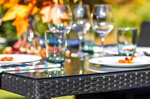 Обеденная группа Joygarden Milano черный на 6 персон с подлокотниками для дачи Обеденная группа Joygarden Milano черный на 6 персон с подлокотниками, садовая мебель