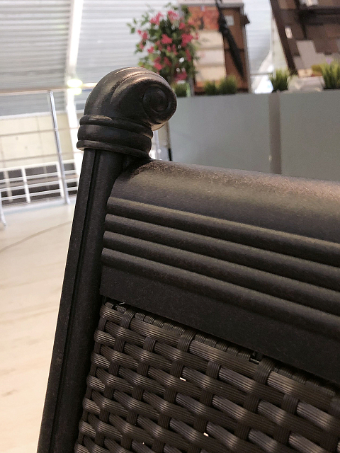 Стул Вишневый Садъ вращающийся с ротанговой спинкой Альтро 