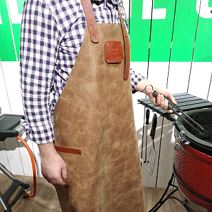 Кожаный фартук Village Club для сада