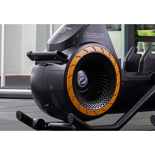 Гребной тренажер Octane RO для отдыха за городом Гребной тренажер Octane RO для хобби и пикника