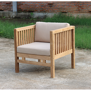 Кресло из тика Lite Rodigo с подушками для дачи Кресло из тика Lite Rodigo с подушками, садовая мебель