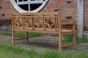 Скамейка из тика Lite Matera для дачи Скамейка из тика Lite Matera, садовая мебель