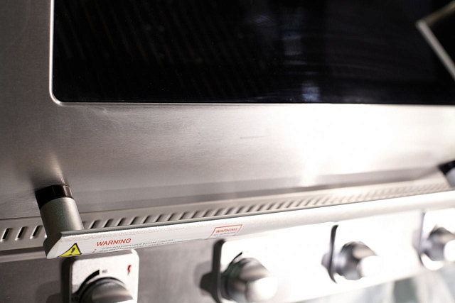 Гриль газовый встраиваемый Beefeater 1100S Series (5 горелок)