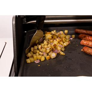 Чугунная планче Broil King универсальное для сада