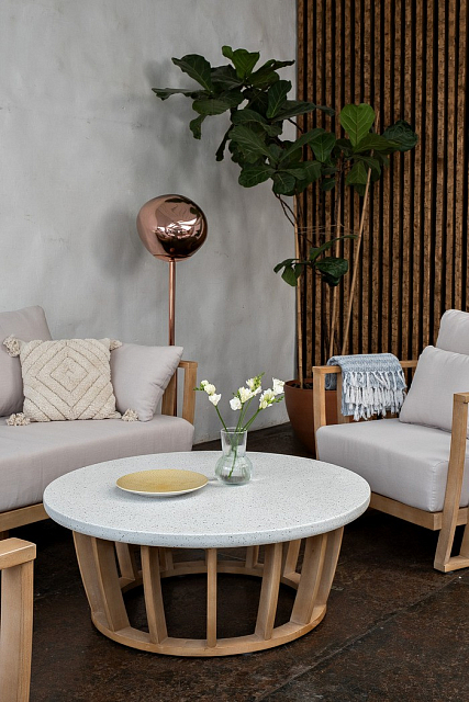 Кофейный стол из акации Joygarden Woodland 