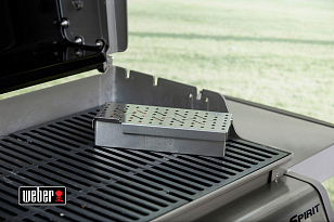 Контейнер для щепы для копчения Weber, нерж.сталь для приготовления пищи Контейнер для щепы для копчения Weber, нерж.сталь для сада