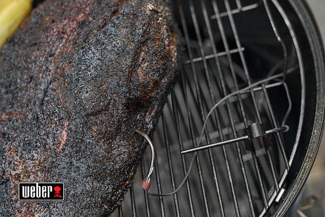 Угольный гриль - коптильня Weber Smokey Mountain Cooker, 57 см, черный