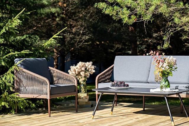 Лаунж-зона 4SIS Канны 5-местная из роупа со столом Верона (серый гранит), каркас коричневый, роуп коричневый 