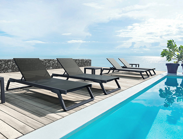 Шезлонг-лежак Siesta Contract Tropic Цвет: черный, темно-серый 