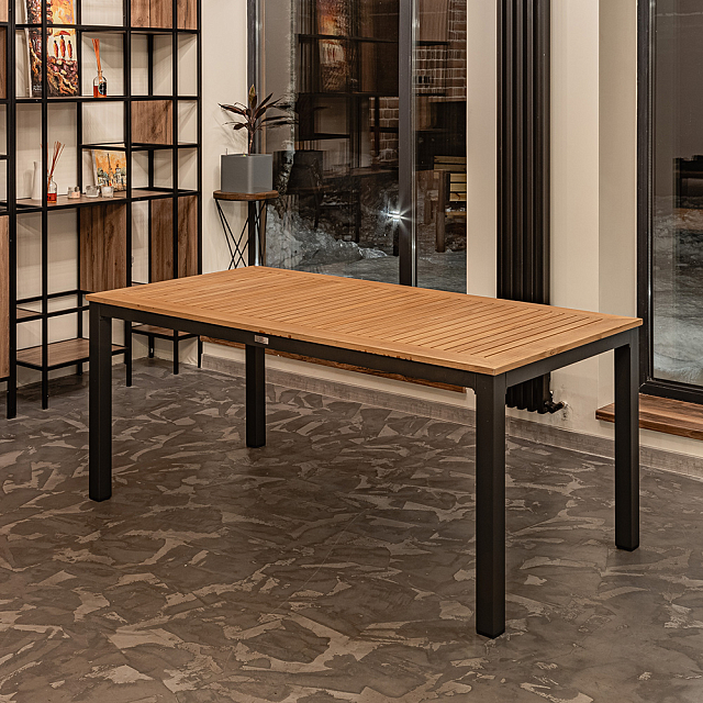 Обеденный стол Lite Oscar со столешницей из тика 