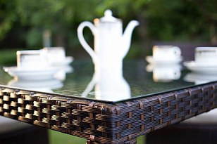 Обеденная группа Joygarden Milano темно-коричневый на 4 персоны с подлокотниками для дачи Обеденная группа Joygarden Milano темно-коричневый на 4 персоны с подлокотниками, садовая мебель