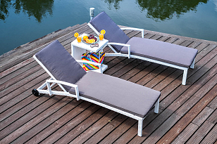 Раскладной лежак для пляжа Joygarden Milano белый, садовая мебель