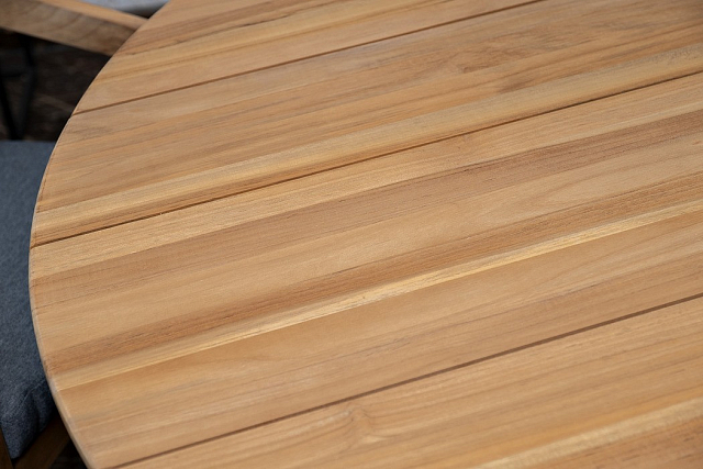 Обеденный стол из тика Joygarden Octa 150 см круглый 