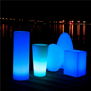 Светящийся LED цилиндр LightHouse Tower 120 см 220 V RGB для сада и загородного дома Светящийся LED цилиндр LightHouse Tower 120 см 220 V RGB, уличное оборудование