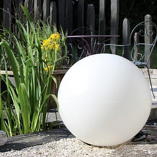 Садовый светильник электрический Illuminated BALL 60 для сада и загородного дома Садовый светильник электрический Illuminated BALL 60, уличное оборудование