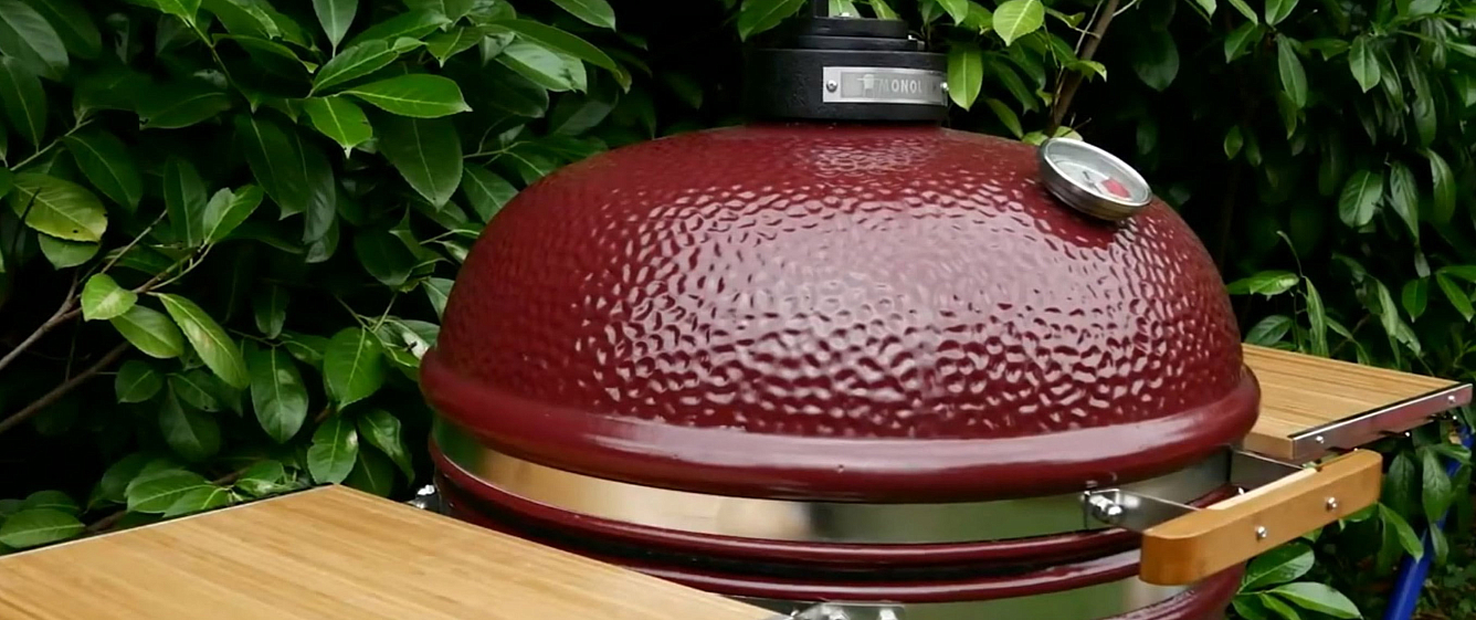 Керамический гриль Monolith Le Chef PRO 2.0 Red на ножках
