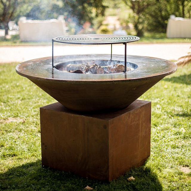 Гриль барбекю дровяной для беседки OFYR CLASSIC XL