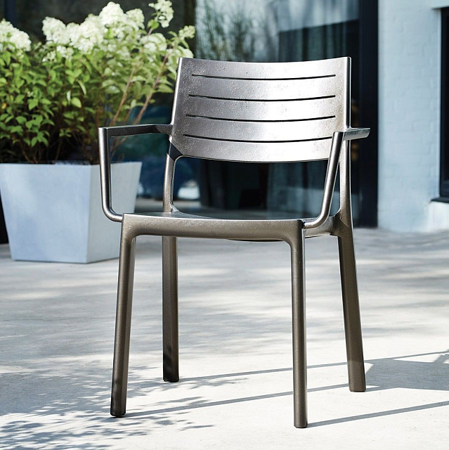 Стул Keter Metaline под чугун 