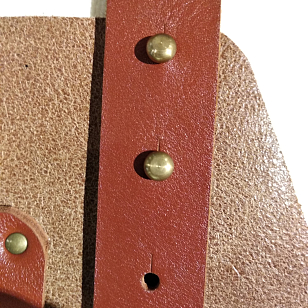 Кожаный фартук Village Club для сада