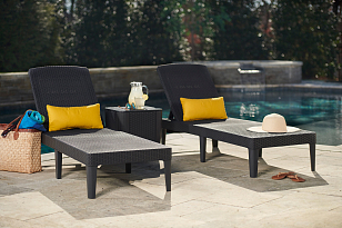 Шезлонг складной с подголовником Keter Jaipur коричневый, садовая мебель