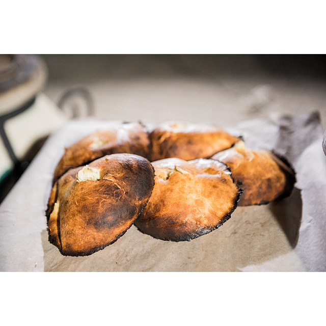 Набор для приготовления лепешек Amfora Tandoors (капкир + крючок)