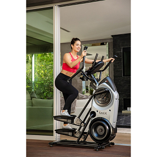 Кросстренер MaxTrainer M6 для хобби и пикника