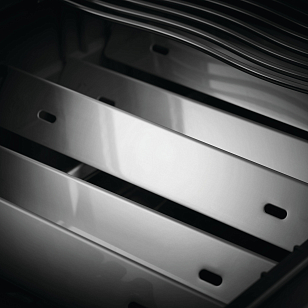 Гриль газовый Napoleon Rogue 525 SE (стальной, с ИК горелкой 3/3) для приготовления пищи гриль газовый napoleon rogue 525 se (стальной, с ик горелкой 3/3)