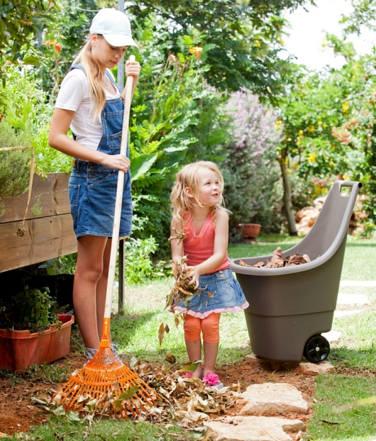 Тележка садовая Keter Easy Go Breeze 50 л Цвет: серый 