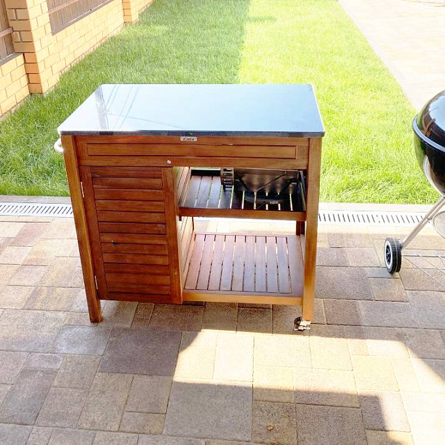 Столик для барбекю из акации Lite Kitchen natur 