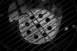 Очаг покрыт фарфоровой эмалью