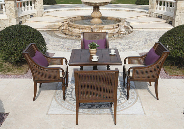 Обеденная группа Вишневый садъ Альберо Колониале 