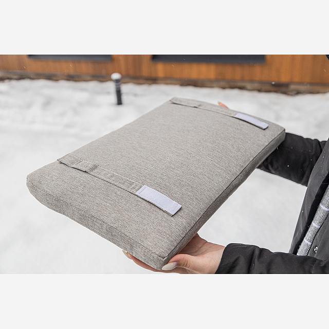 Обеденное кресло Lite Oscar с подлокотниками из тика 