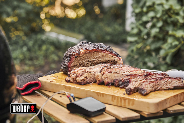 Угольный гриль - коптильня Weber Smokey Mountain Cooker, 57 см, черный