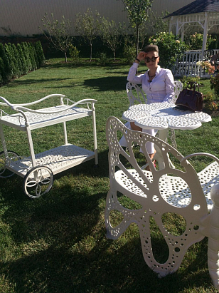 Сервировочный стол Вишневый Садъ Классик белый, садовая мебель