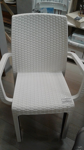 B:rattan