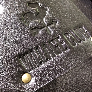 Кожаный фартук Village Club для сада