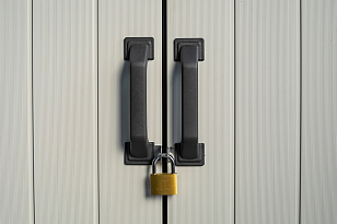 Высокий шкаф Keter Premier High Store 1400 л, садовая мебель