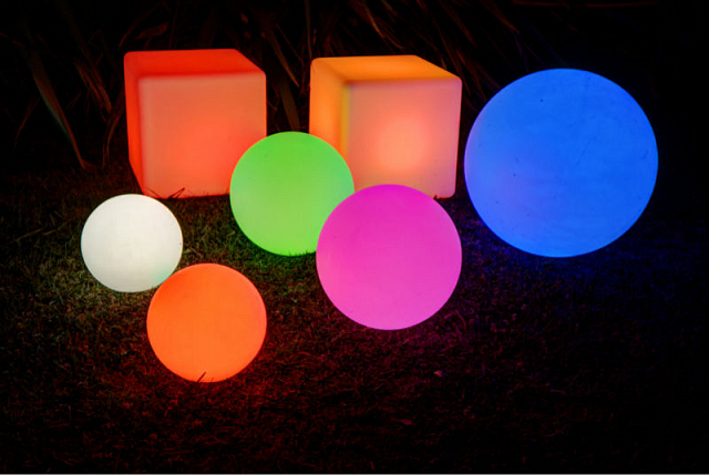 Светящийся LED шар LightHouse Moonlight 40 см RGB Accum 