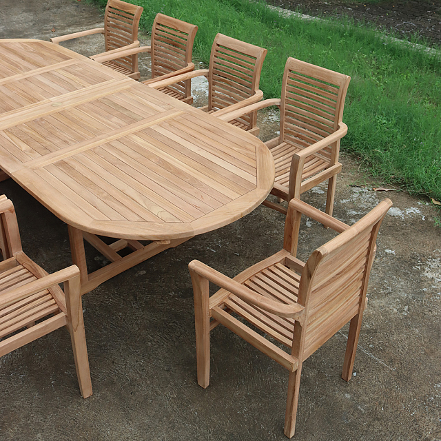 Обеденная группа из тика Lite Magrera 