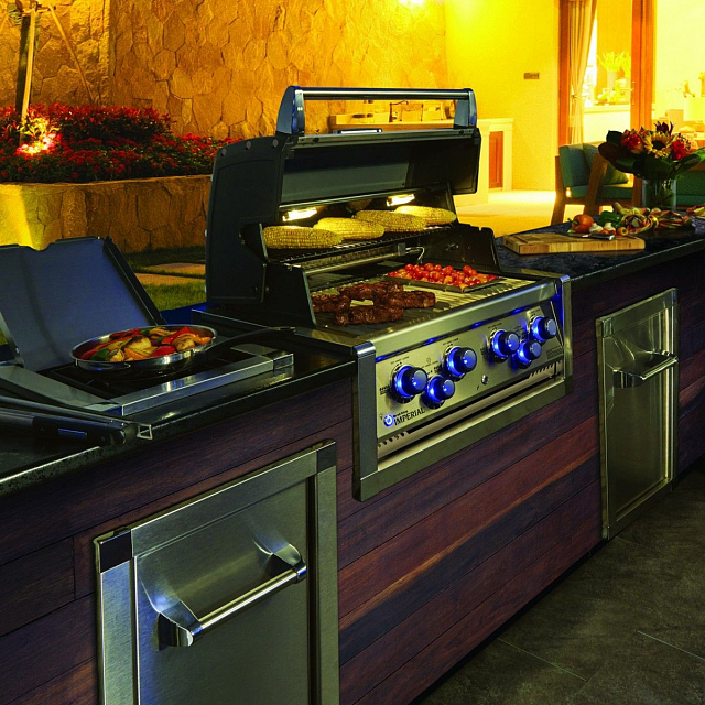 Гриль газовый встраиваемый Broil King Imperial 590BI