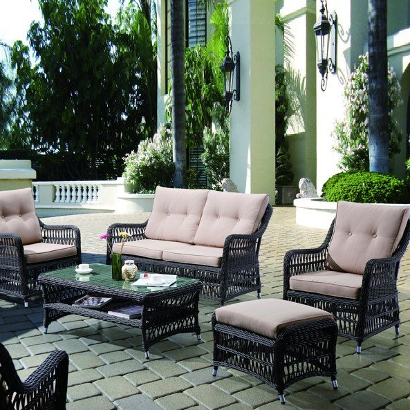 Лаунж зона Joygarden Cannes 