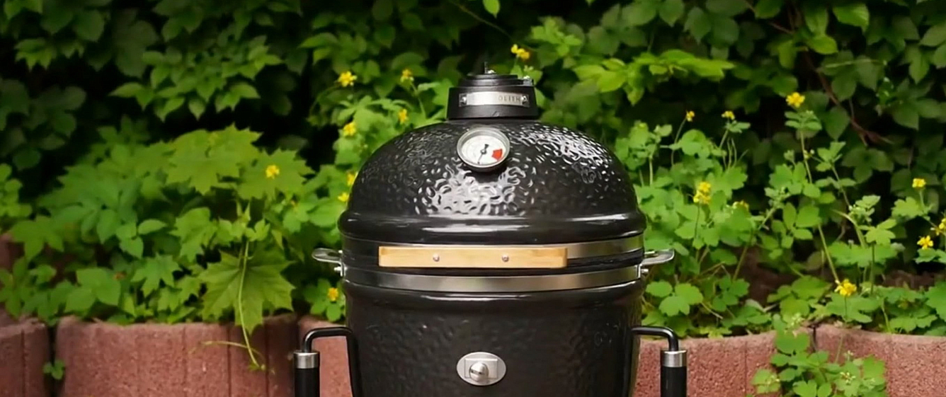 Керамический гриль Monolith Junior Black 2.0