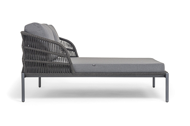 Пежак плетеный 4SIS из роупа Позитано, каркас алюминий темно-серый (RAL7024) муар, роуп темно-серый круглый, ткань темно-серая 027 