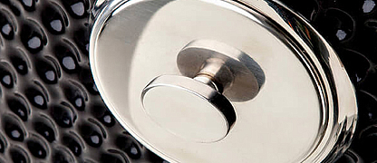 Отверстие под дозатор для щепы