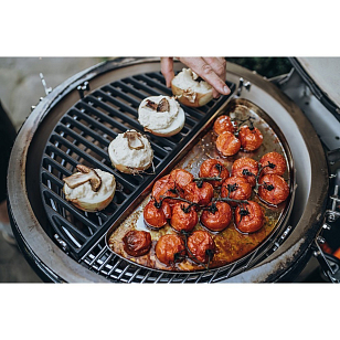 Планча из чугуна Monolith LeChef в форме полумесяца для сада