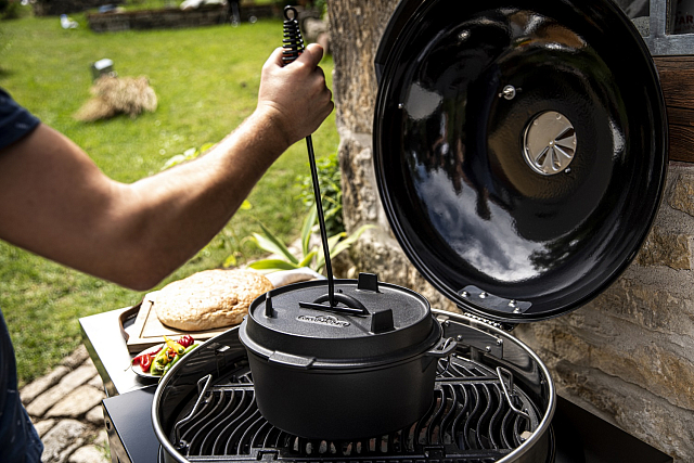 Стальной крюк Napoleon для подхвата крышек чугунной посуды