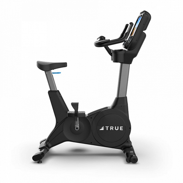 Вертикальный велотренажер True C900 (консоль Envision 9)
